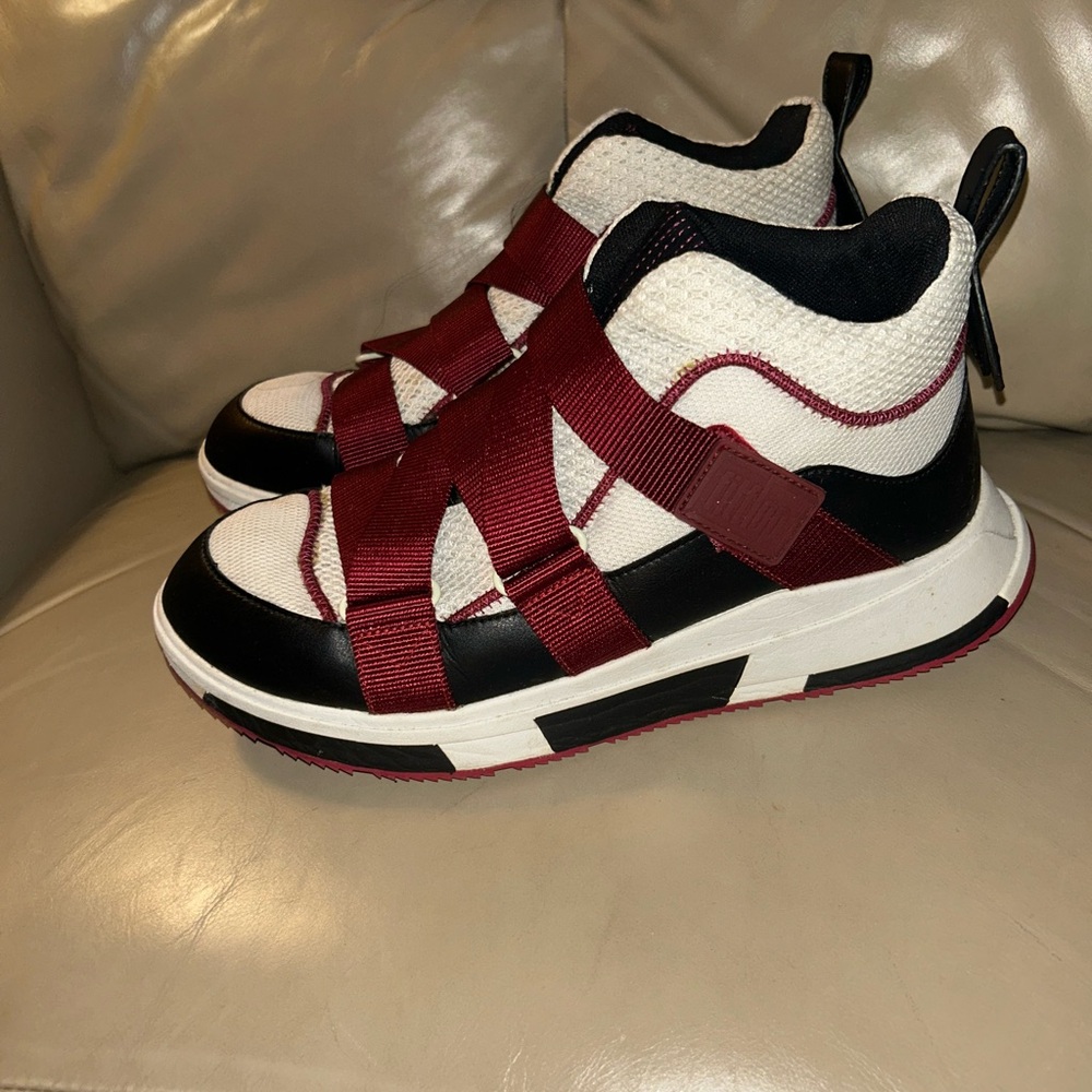 Fitflop Andrea Z-Strap Sneakers